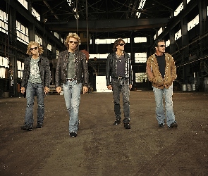 Bon Jovi, hangar, zespól