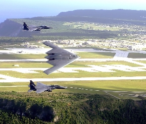 Myśliwiec, Lotnisko, Bombowiec, B-2 Spirit, F-16