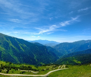 Lasy, Drogi, Góry