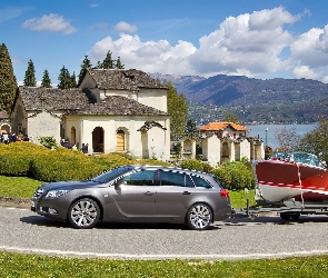 Opel Insignia, Kościół, Łódź, Przyczepa