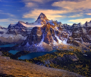 Góra Mount Assiniboine, Park Prowincjonalny Mount Assiniboine, Szczyty, Kolumbia Brytyjska, Jeziora, Góry, Kanada