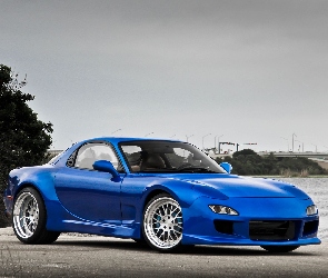 Niebieska, Mazda RX-7