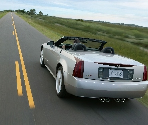 Cadillac XLR, Prosta Droga