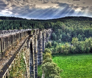 Most, Kamienny, Chmury, Ciemne, Wzgórza, Dolina