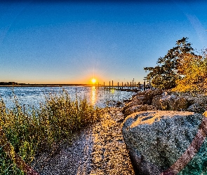 Zachód, Trawy, Kamienie, Słońca, Jezioro