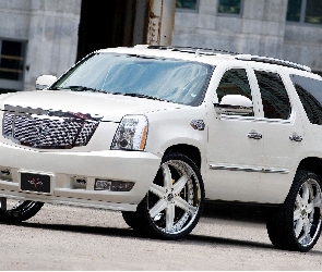Cadillac, Escalade