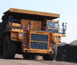 Pył, Kamieniołom, Ciężarówka, BelAZ 75710