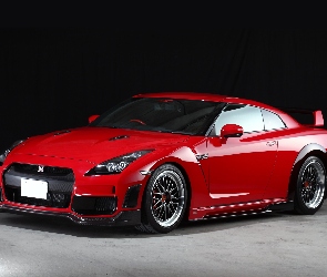 Nissan, GT-R