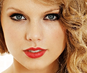 Taylor Swift, Makijaż, Twarz
