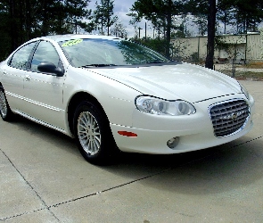 Chrysler Concorde, Biały