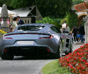 Tył, Aston Martin One-77