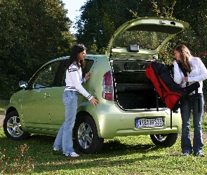 Bagażnik, Pojemny, Reklama, Daihatsu Sirion