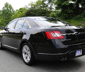 Ford Taurus, Tył, Lampy