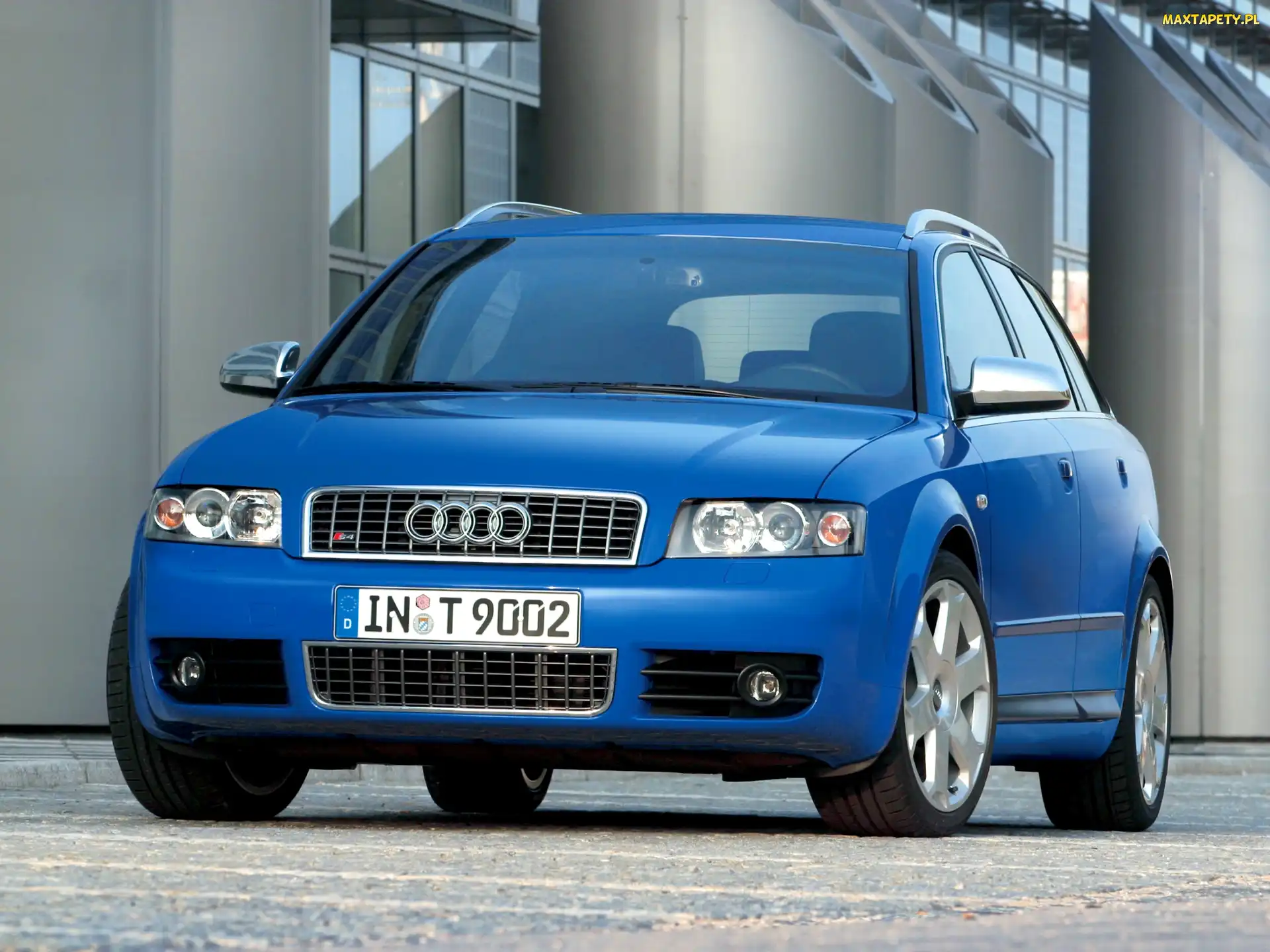 Audi A4, B7, niebieski