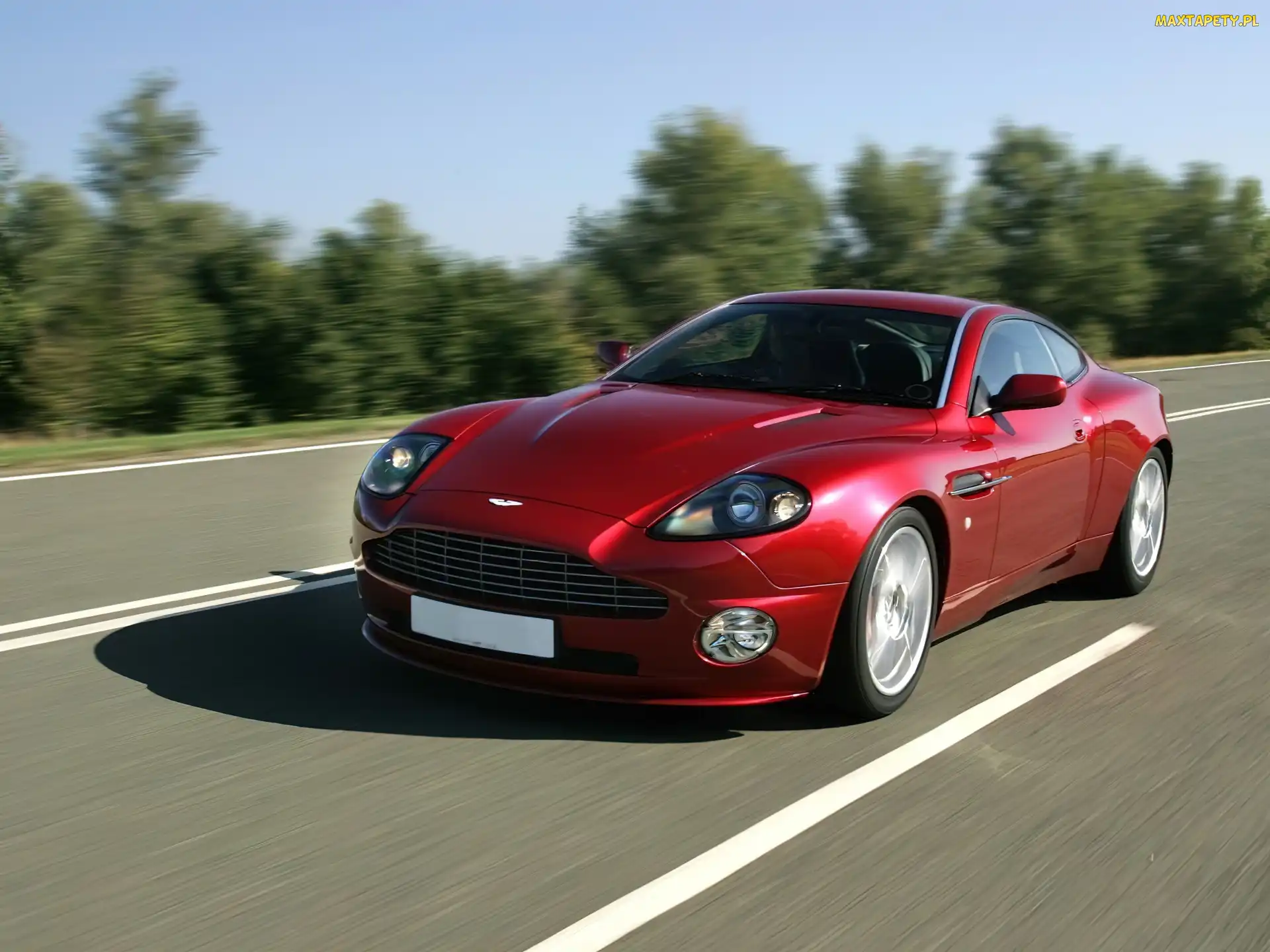 Bordowy, Ulica, V12 Vanquish