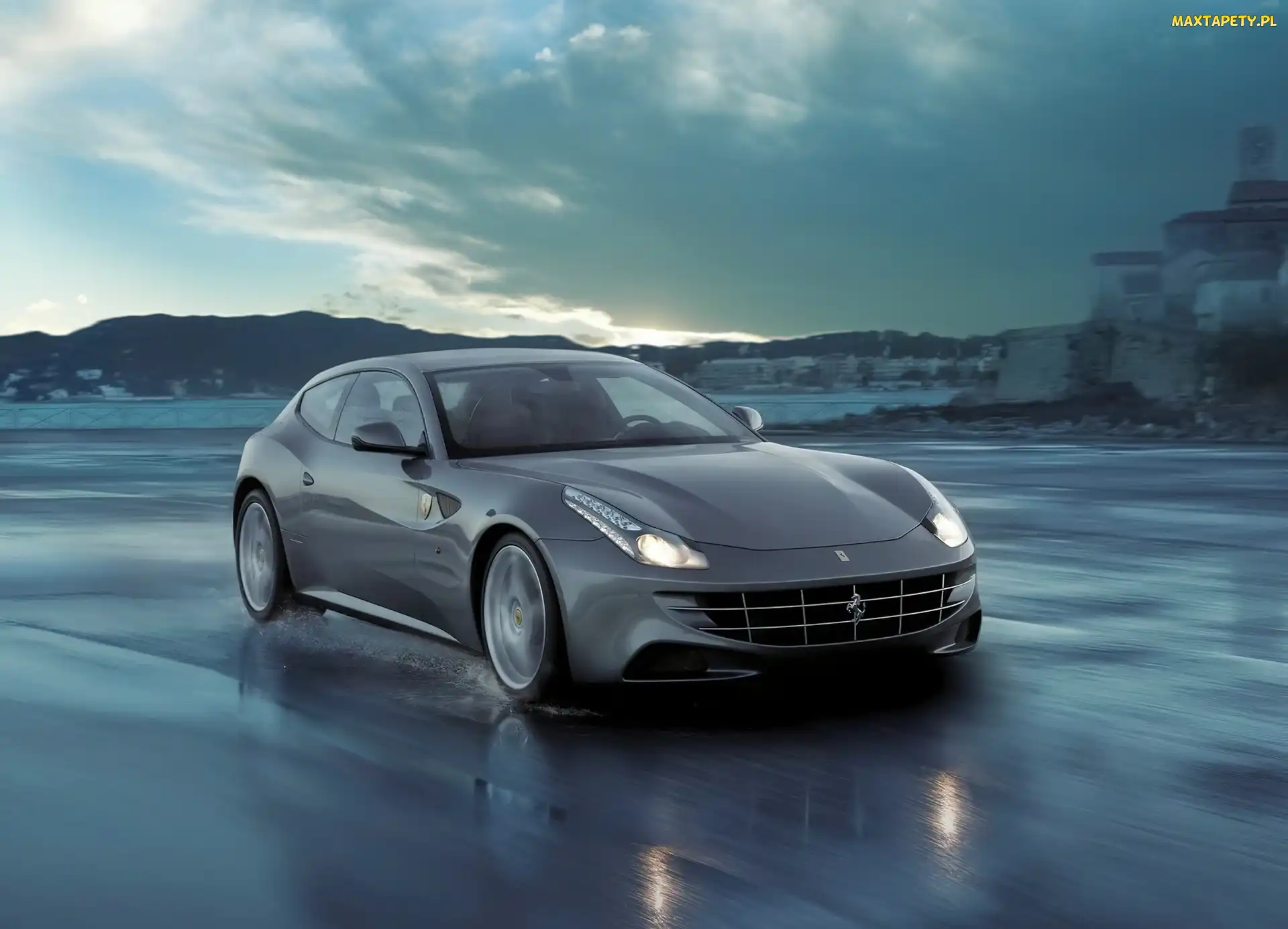Ferrari FF, Srebrne