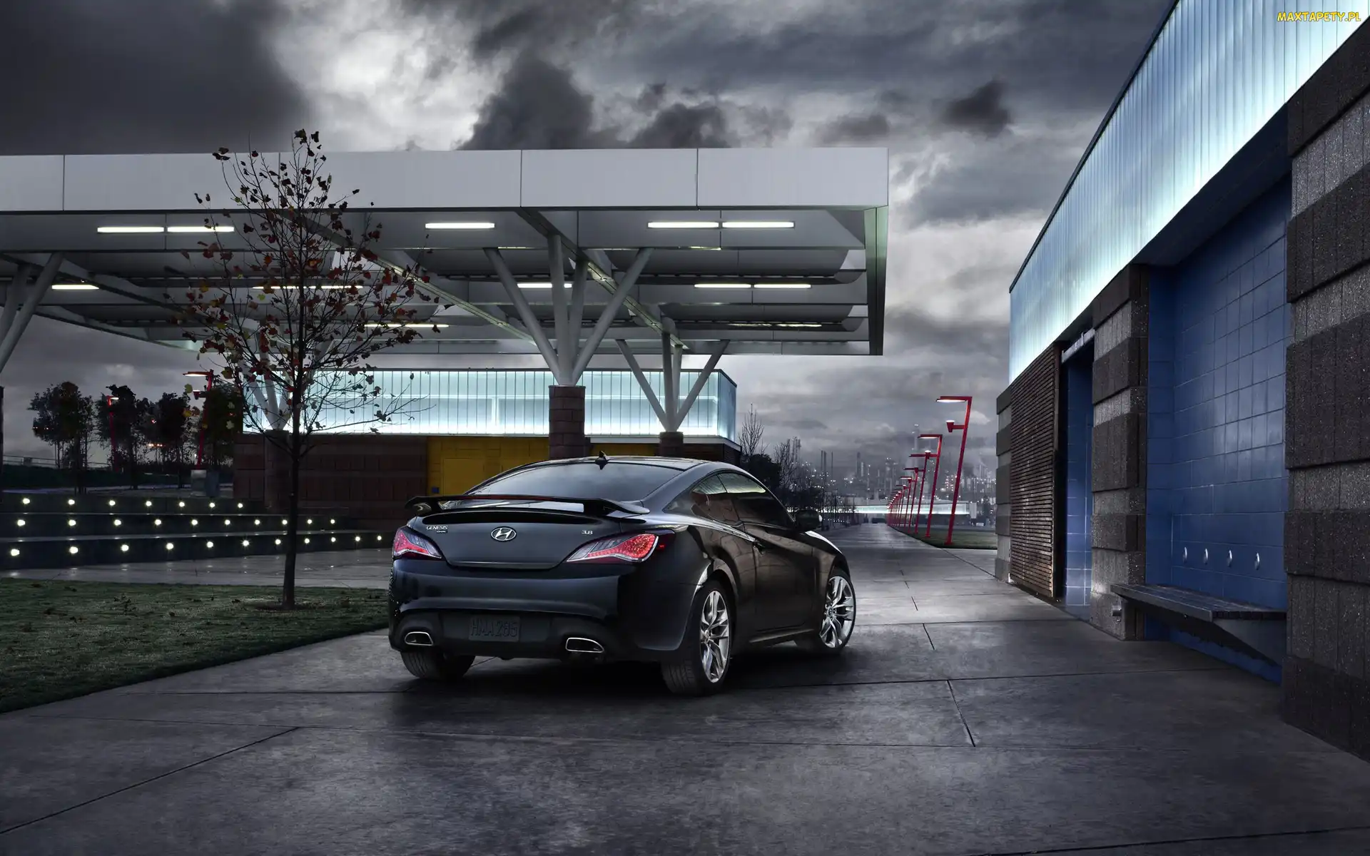 Hyundai Genesis Coupe, Budynki, Ciemny