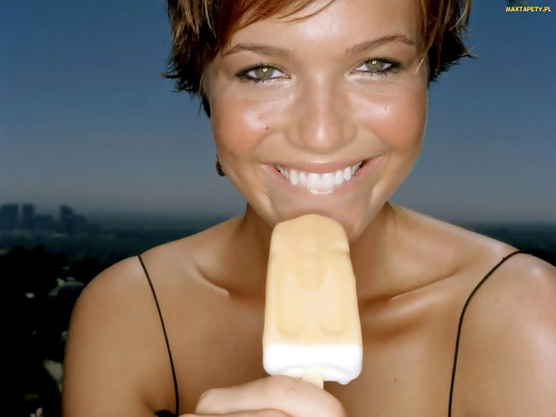 Twarz, Lodzik, Mandy Moore
