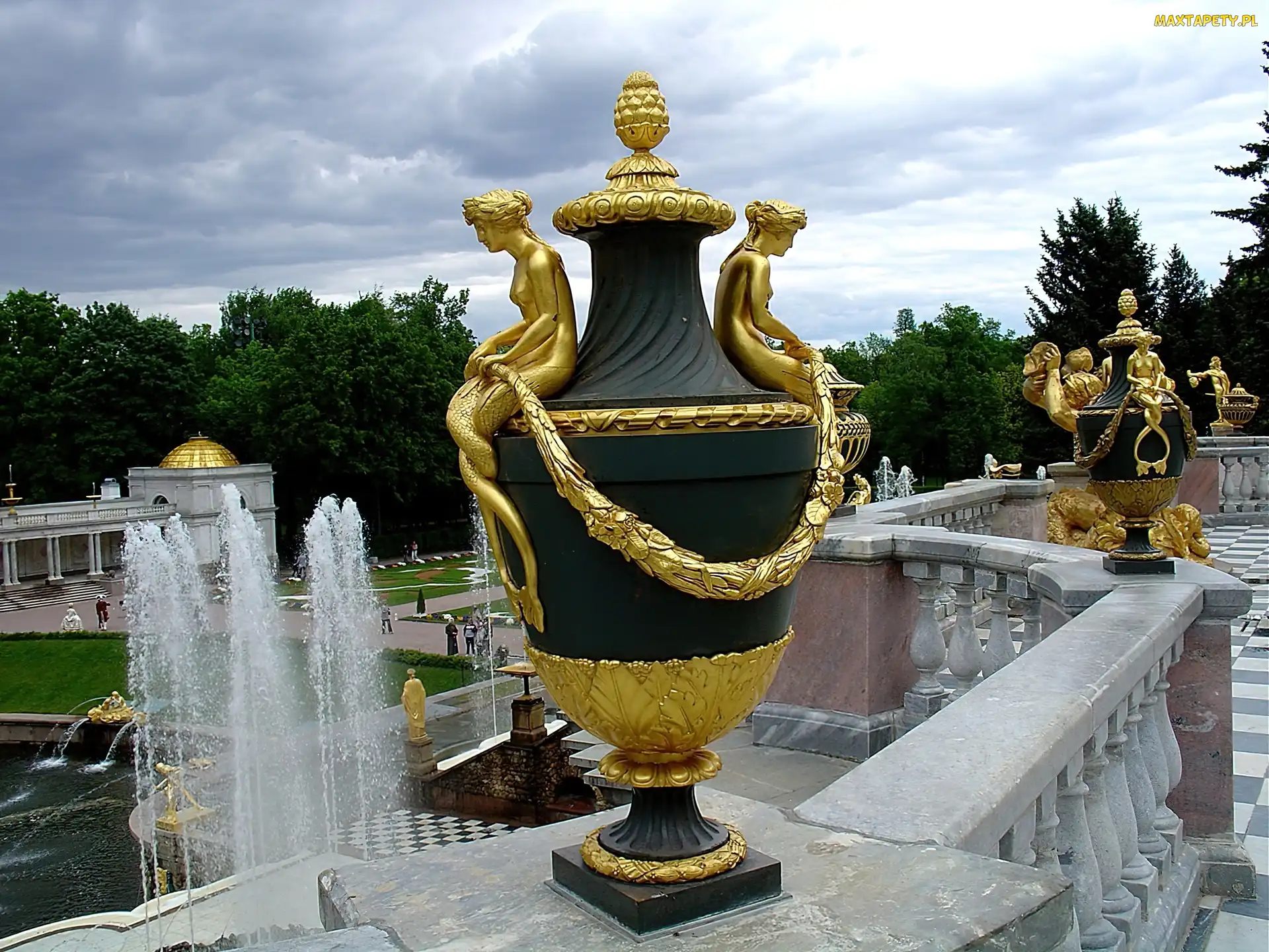 St. Petersburg, Rzezby, Pałacowy, Rosja, Złote, Fontanna, Taras