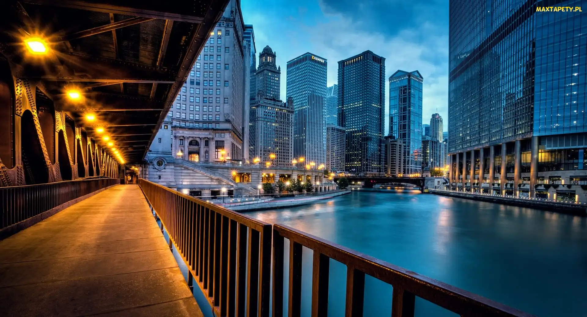 Stany Zjednoczone, Chicago, Wieczór, Miasto