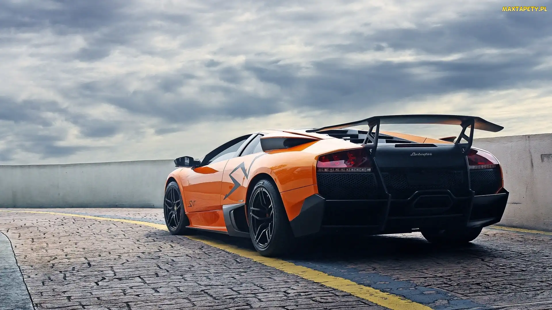 Murcielago, Droga, Lamborghini