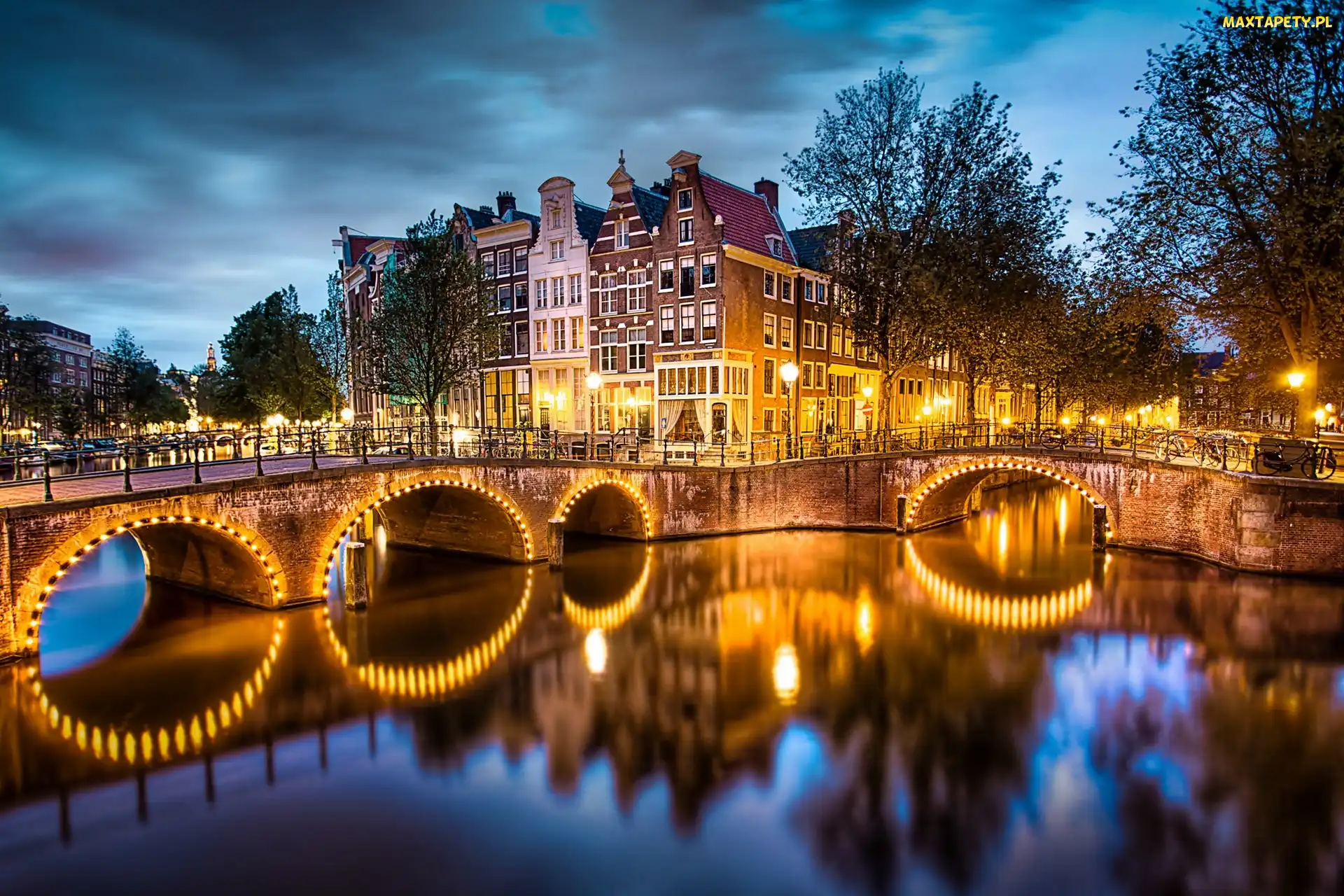 Nocą, Mosty, Kanał, Kamienice, Amsterdam