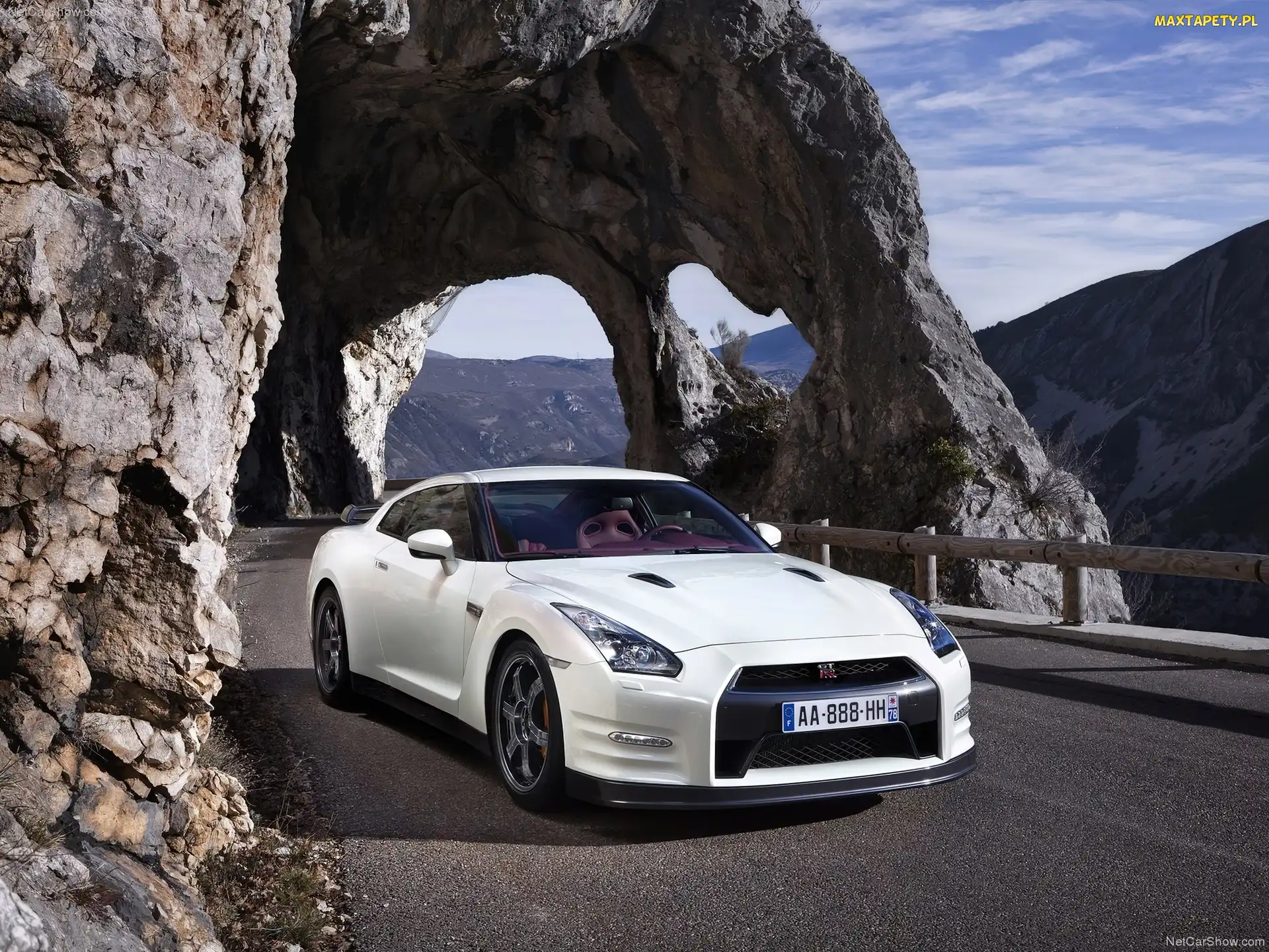 Skała, Droga, Nissan GTR