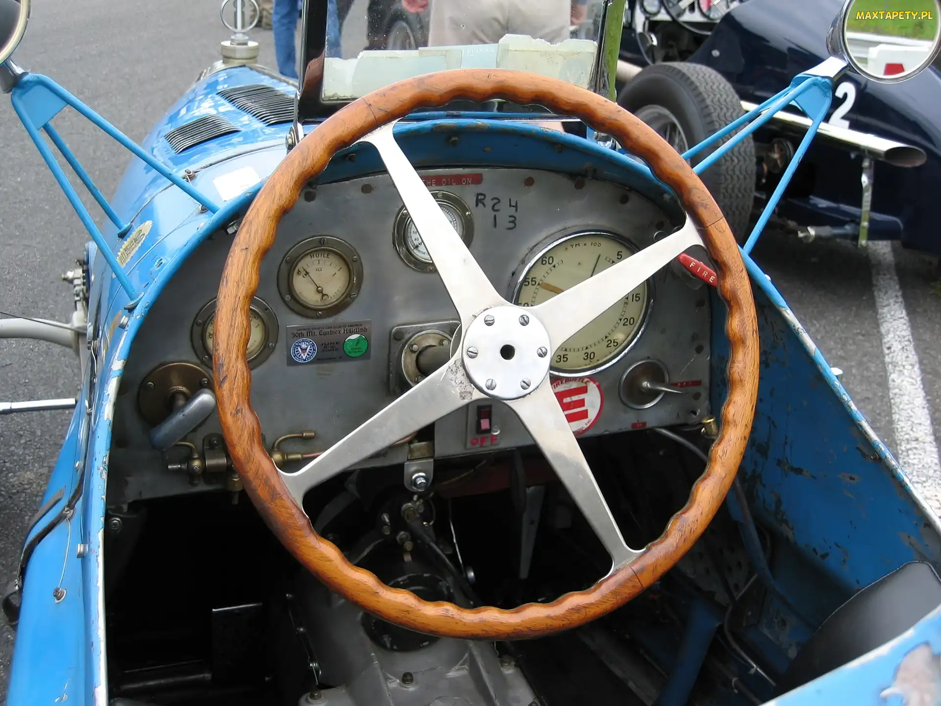 Bugatti, zegary, kierownica