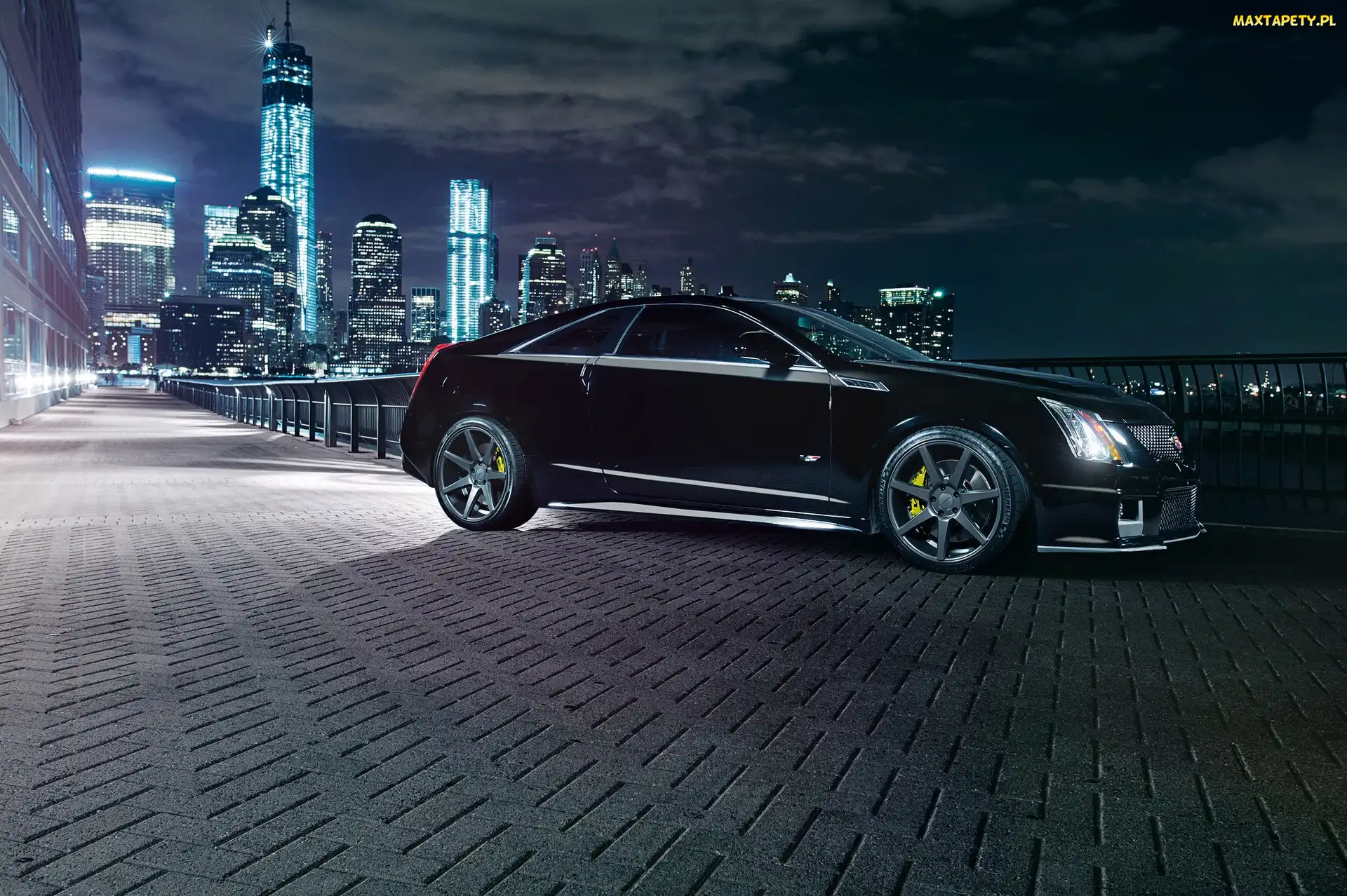 Noc, Drapacze Chmur, Cadillac, CTS-V