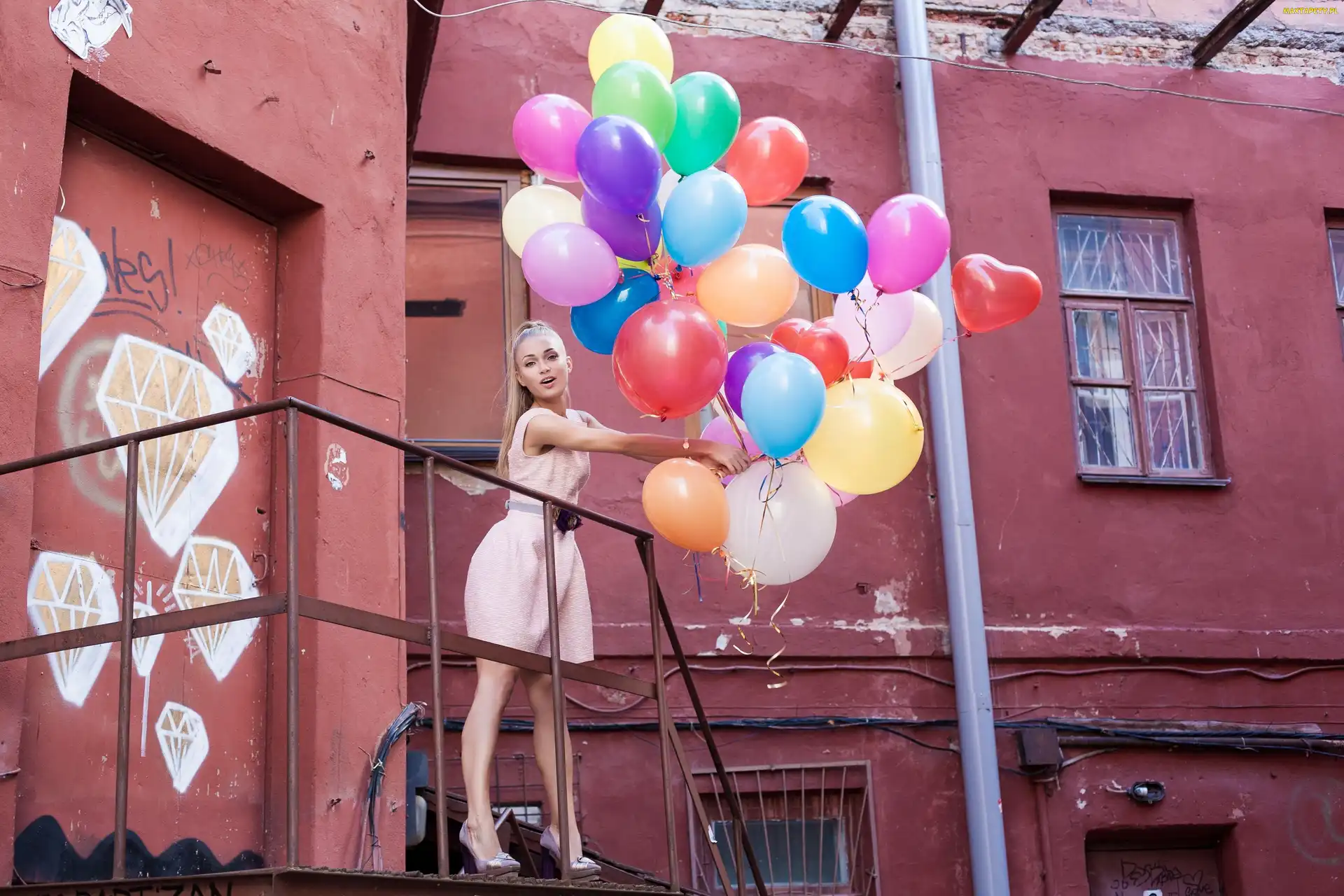 Blond, Balony, Domy, Kolorowe, Dziewczyna