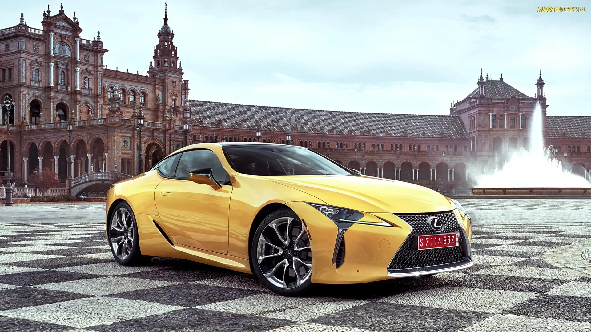 Lexus LC500, Sewilla, Żółty