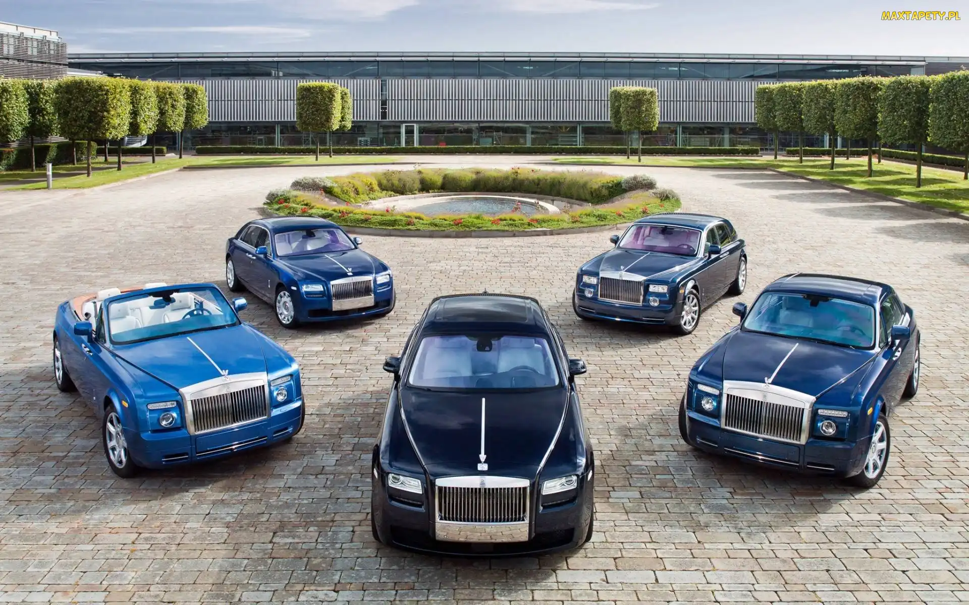 Samochody, Plac, Rolls-Royce