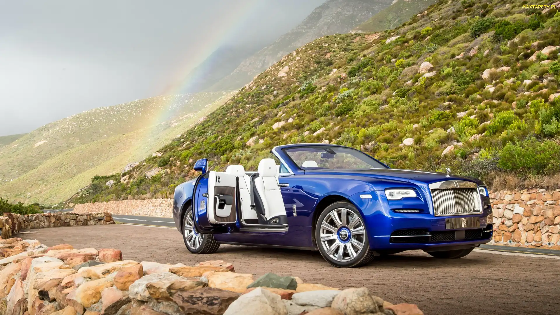 Rolls-Royce Dawn, Tęcza, Niebieski, Kabriolet, Wzgórza, 2016, Droga, Kamienie