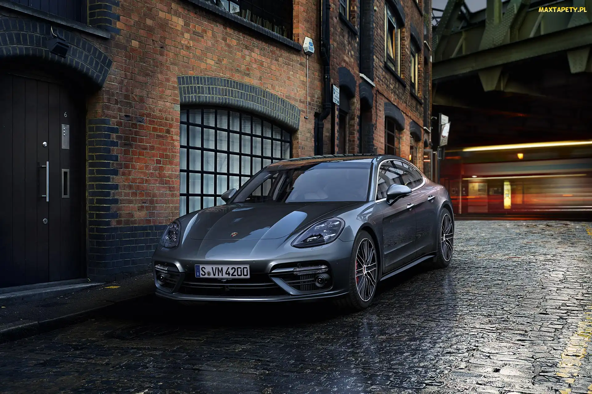 2016, Dom, Porsche Panamera Turbo