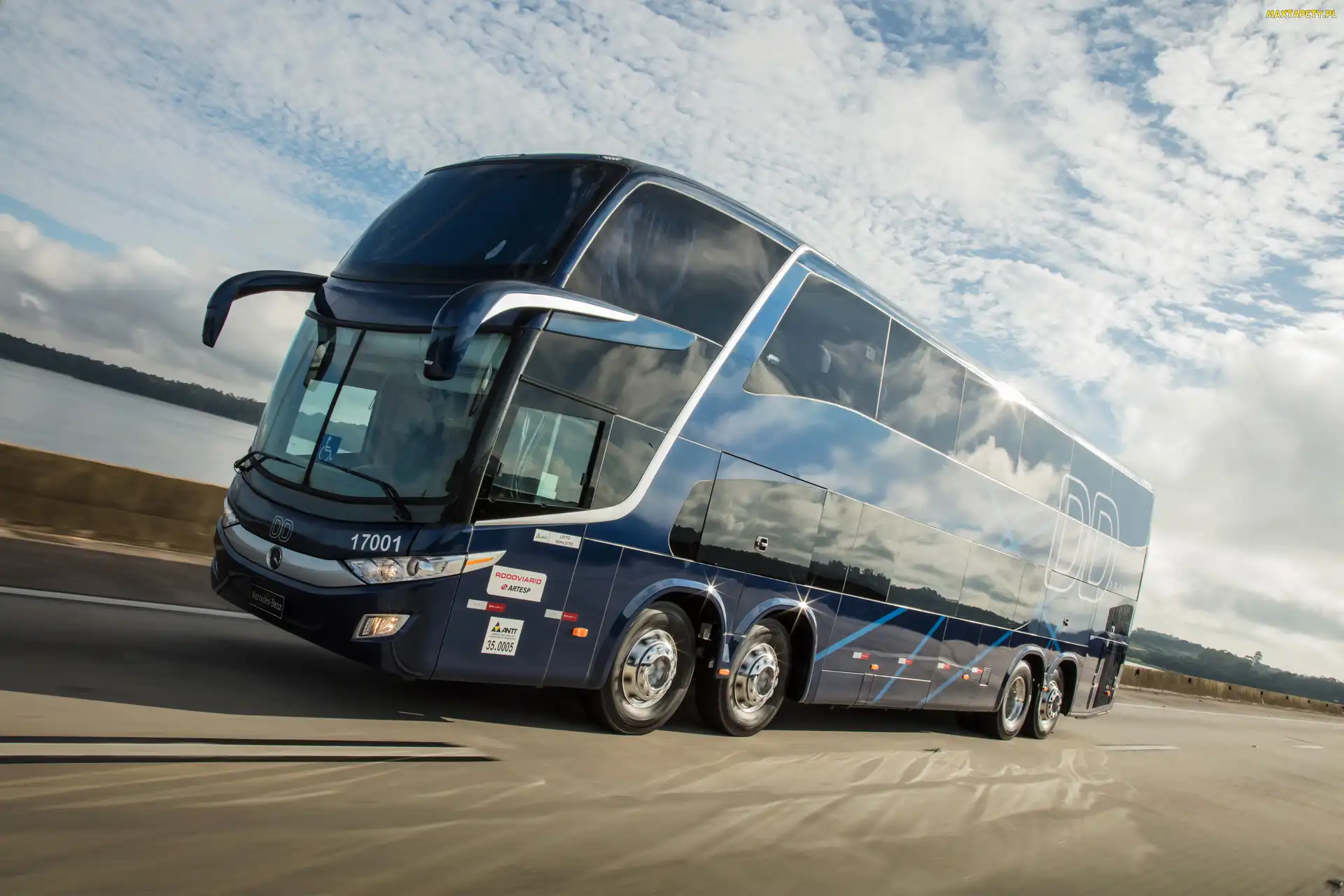 Mercedes-Benz, Autobus