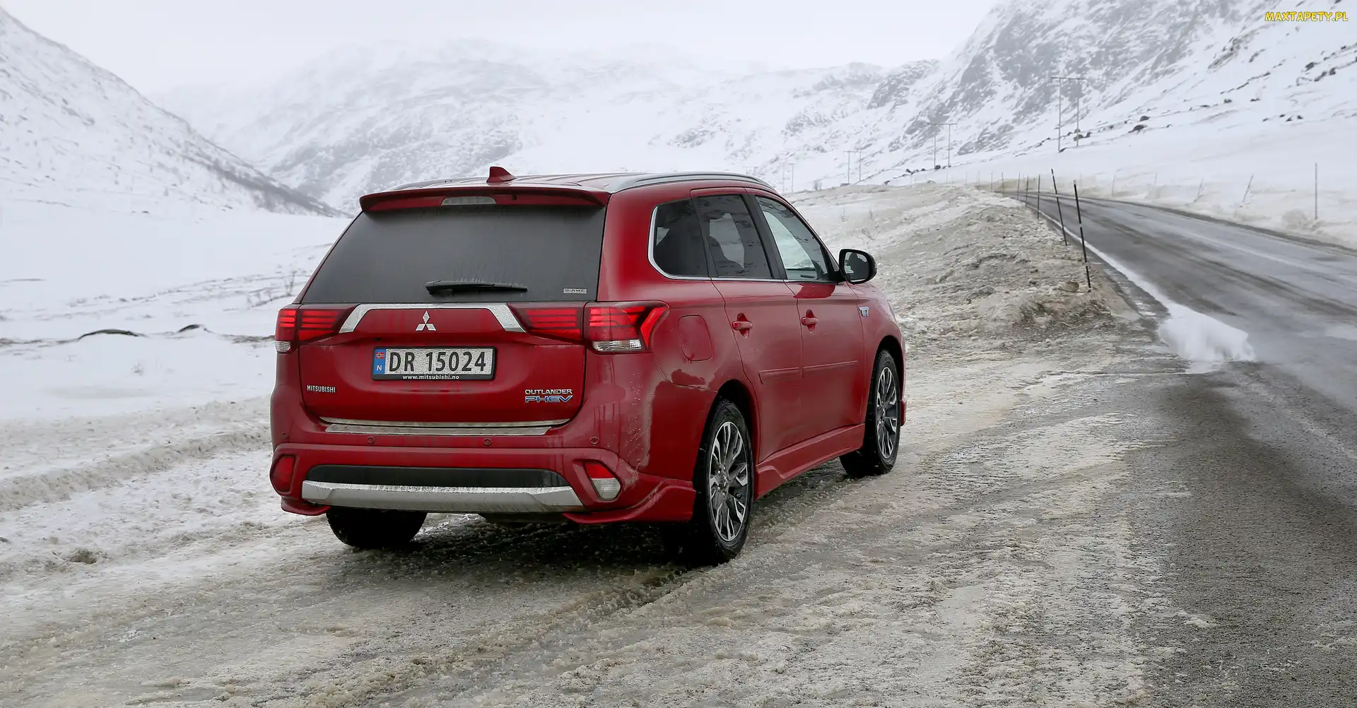 2017, Mitsubishi Outlander PHEV