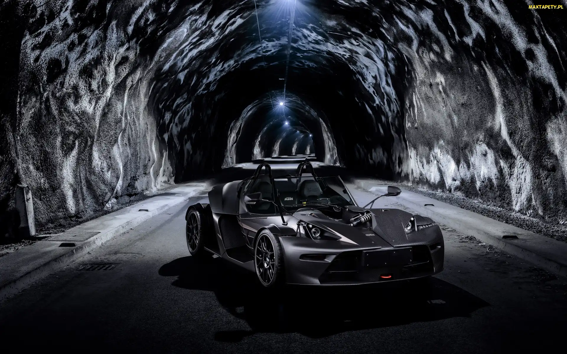 KTM X-bow, Tunel, Czarny