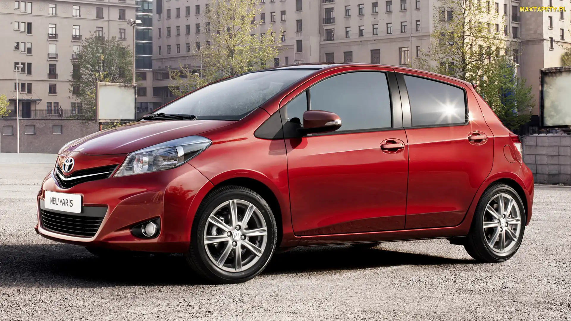 Trzecia generacja, Hatchback, Toyota Yaris, XP130