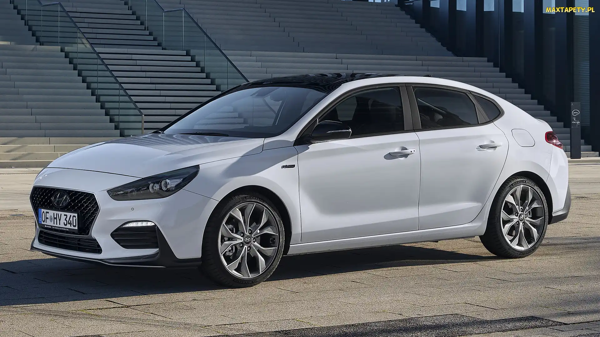 Hyundai i30, Bok, Biały