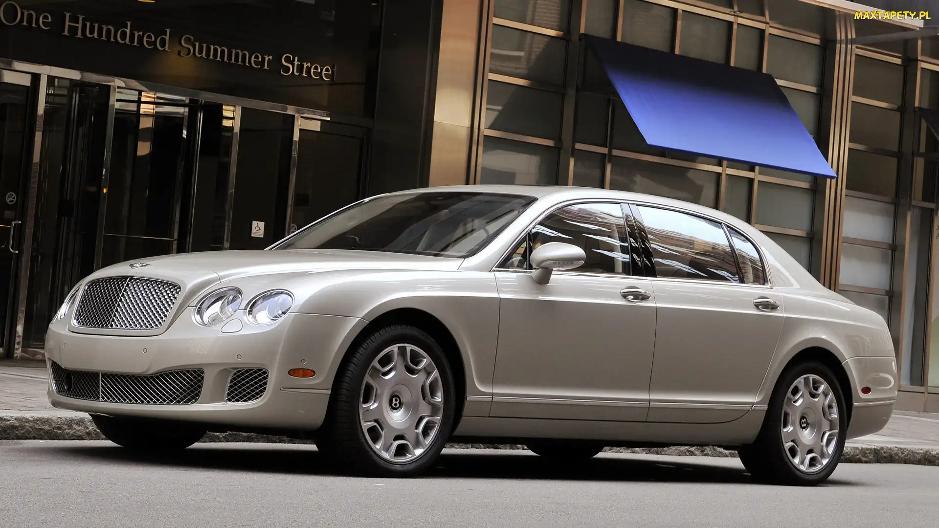 Przód, Bok, Bentley Continental Flying Spur