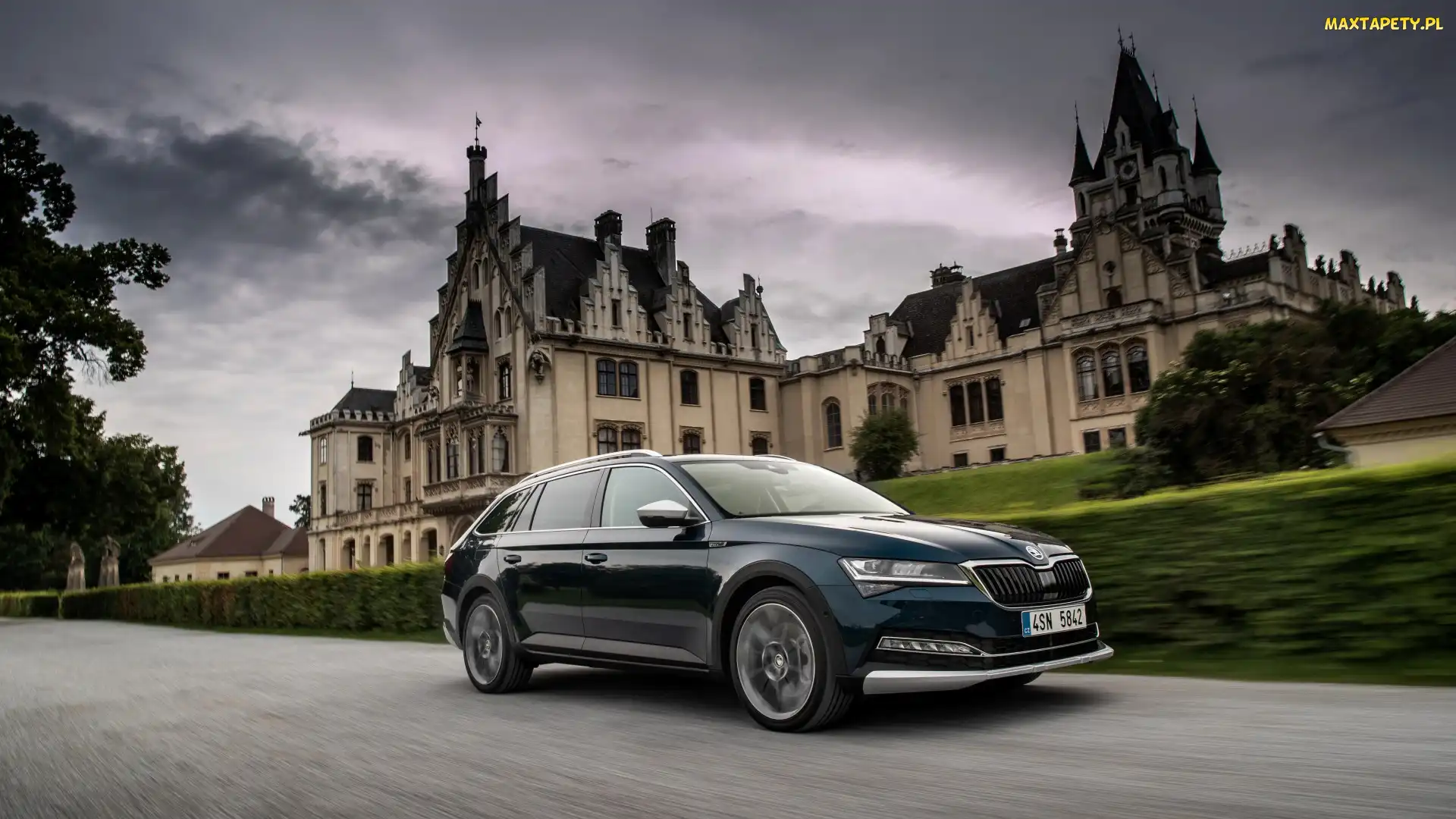 2019, Budynek, Skoda Superb