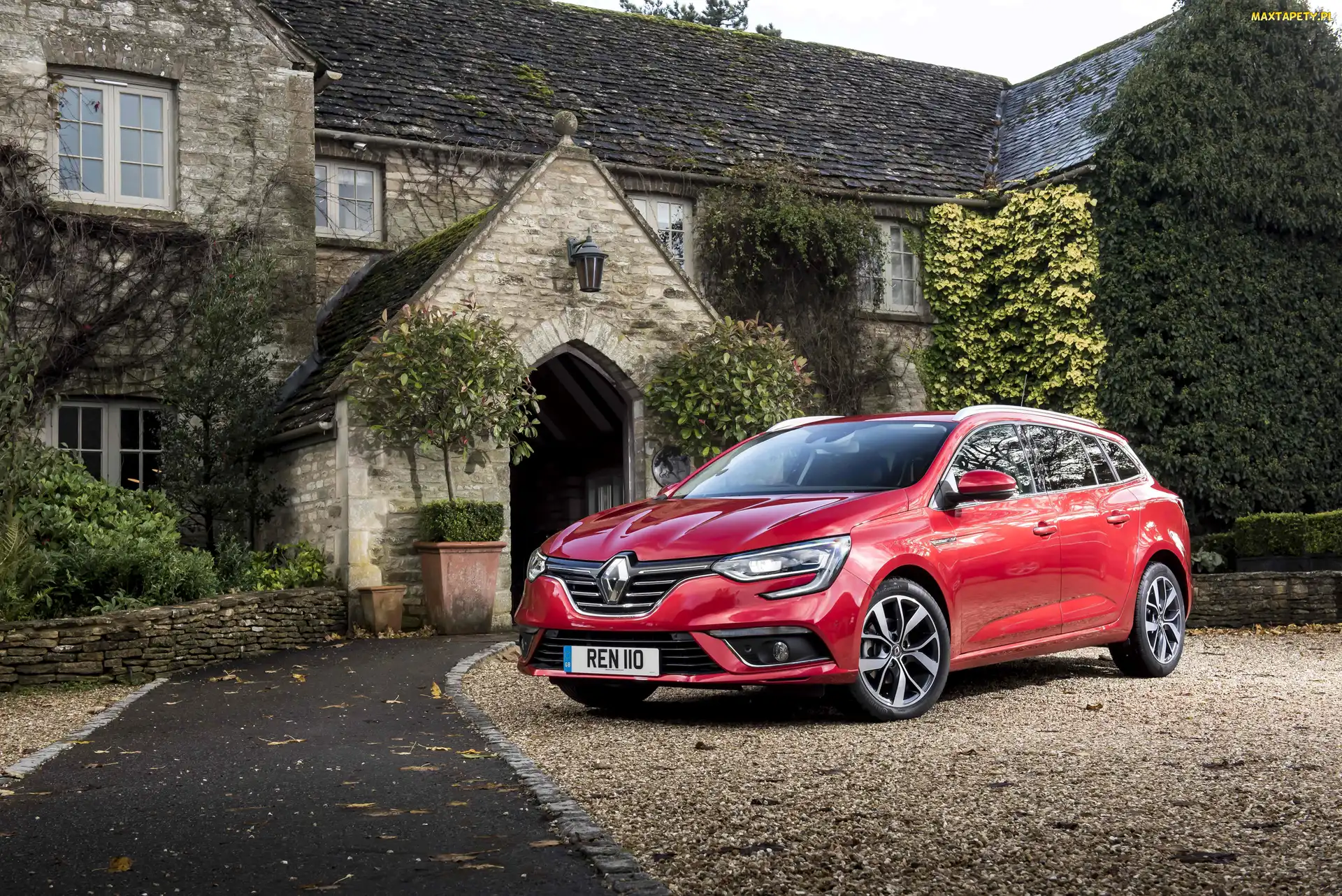 Czerwony, Dom, Renault Megane Sport Tourer