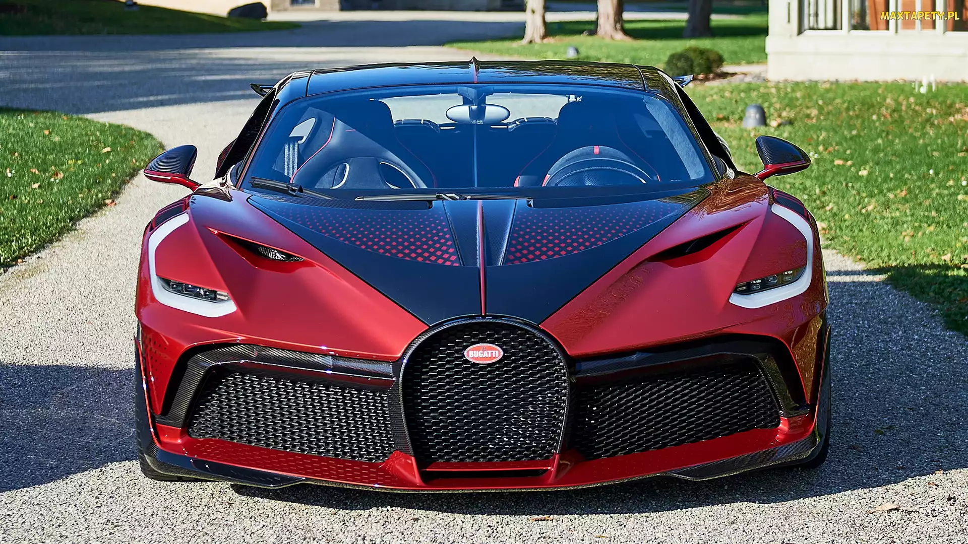 Bugatti Divo Lady Bug, Przód
