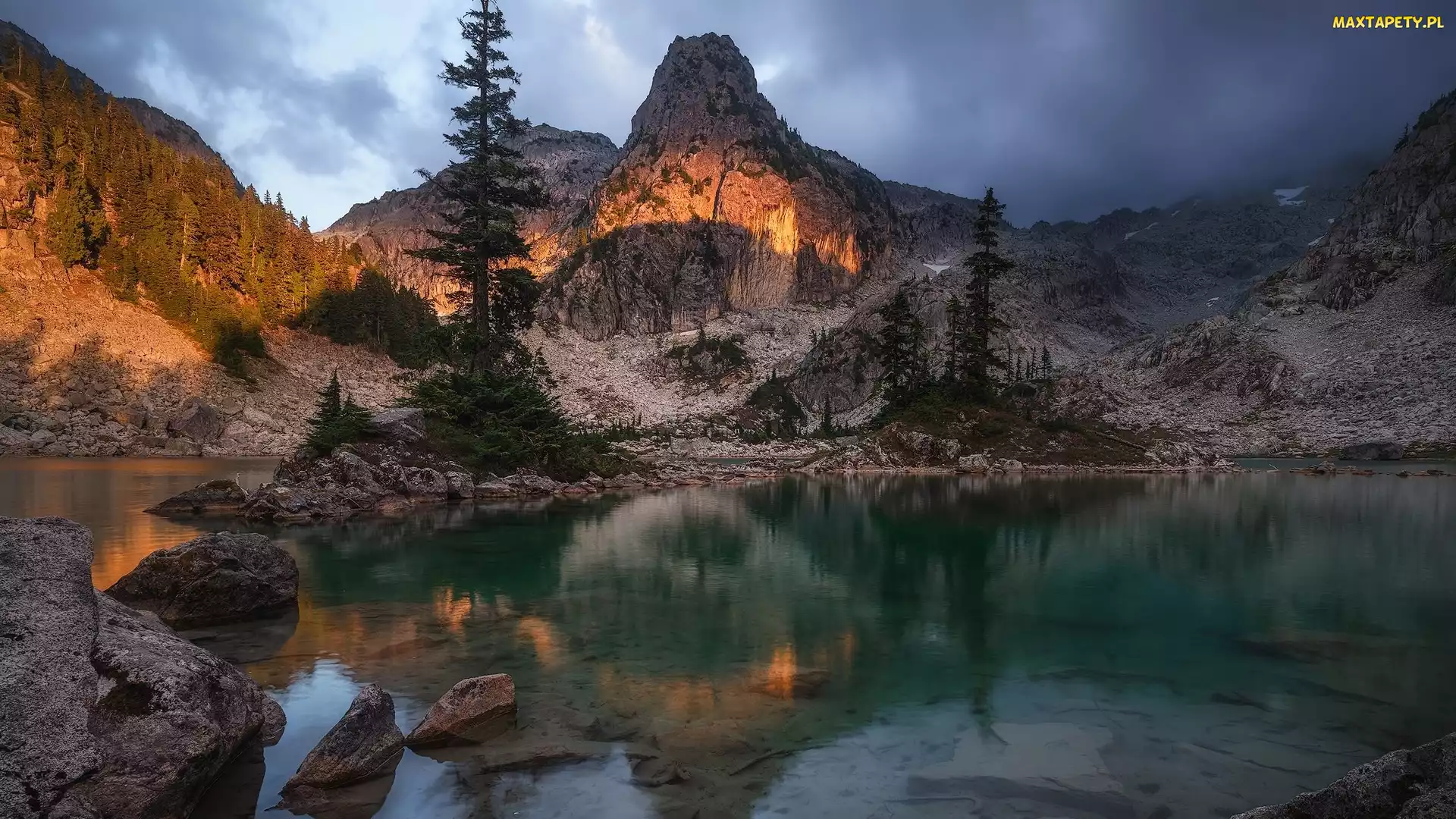 Kanada, Kamienie, Jezioro, Góry, Watersprite Lake, Drzewa