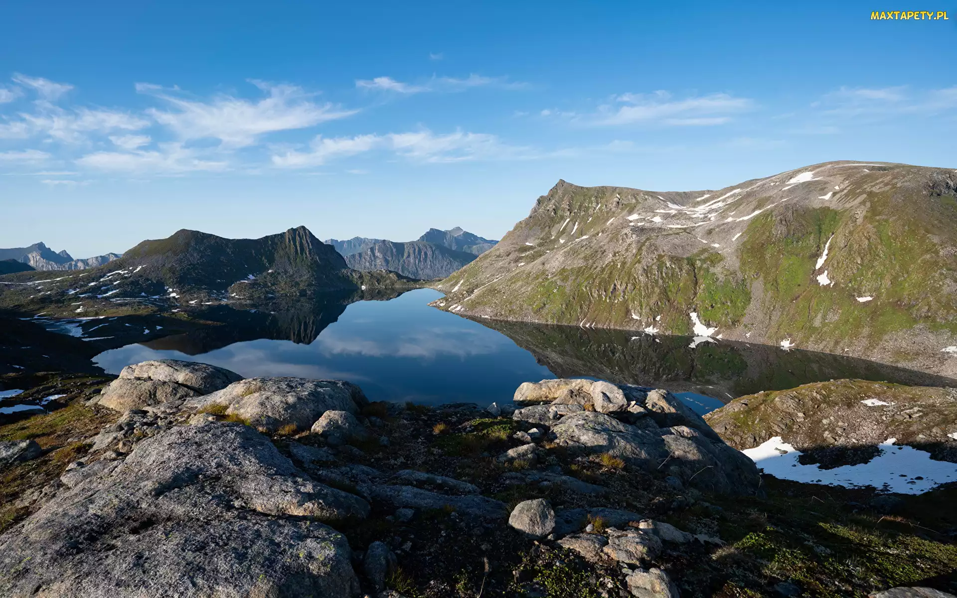 Jezioro, Kamienie, Wyspa Senja, Norwegia, Góry, Lofoty