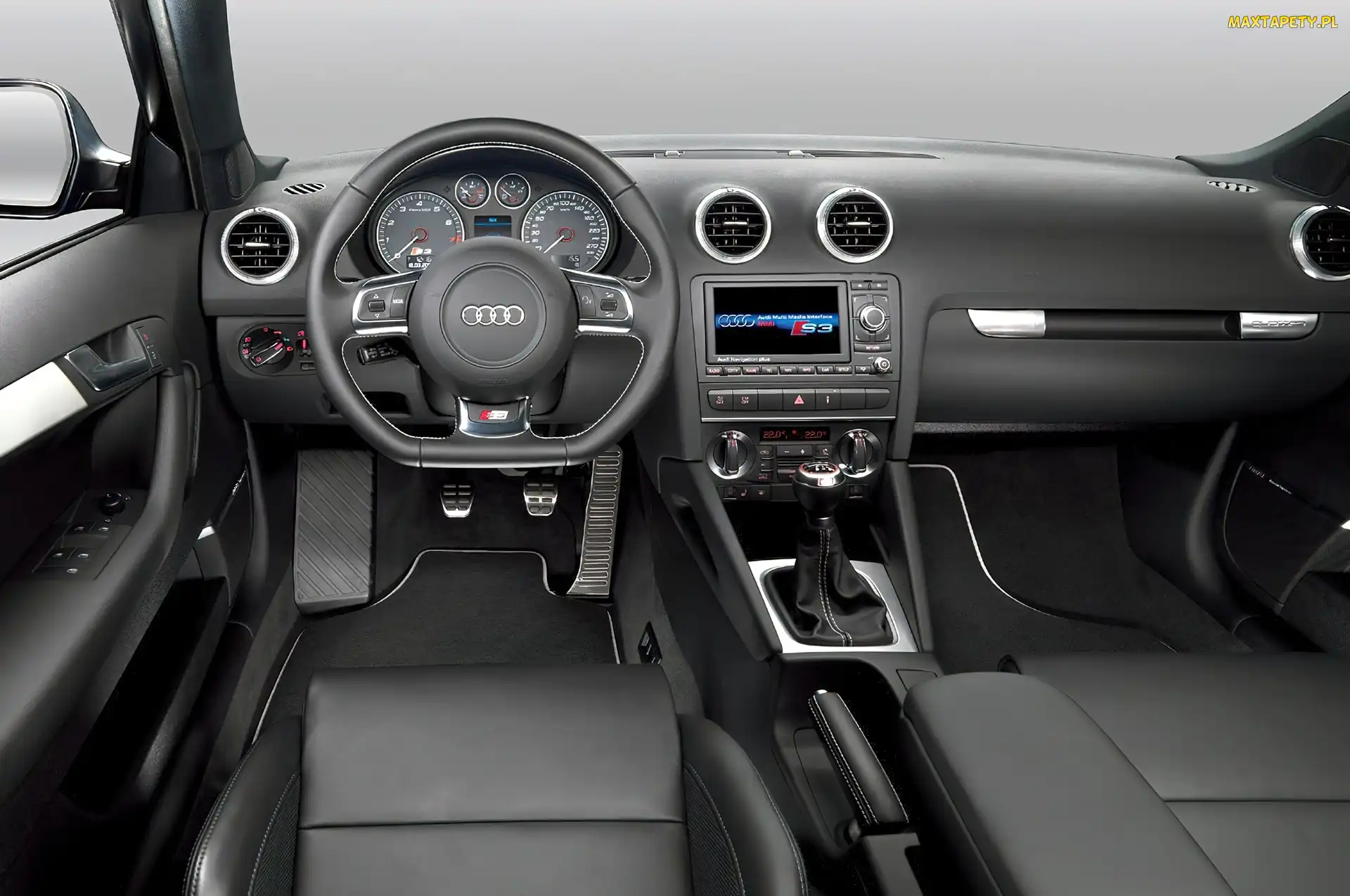 Audi S3, Wnętrze