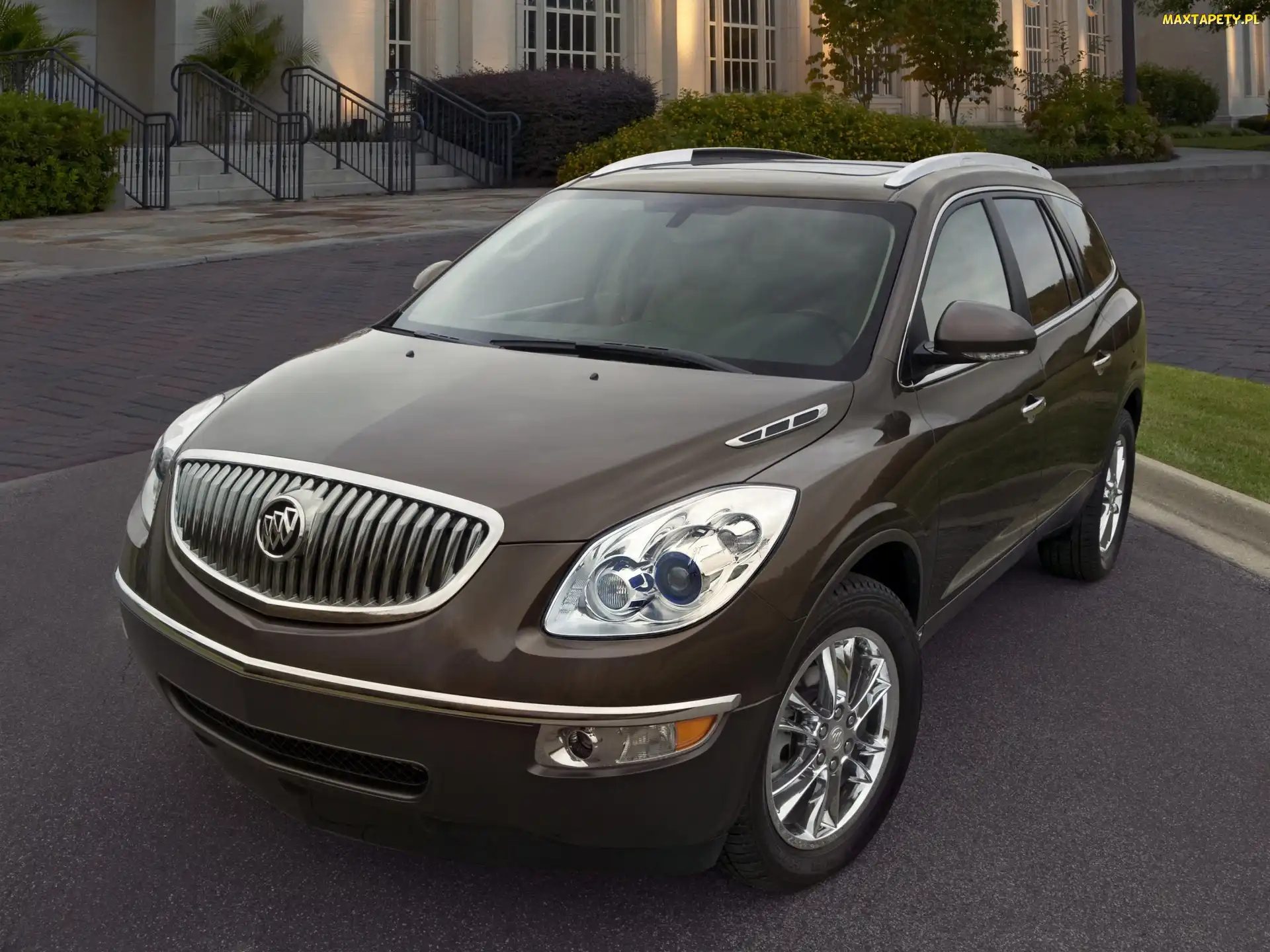 Buick Enclave, Relingi, Przód