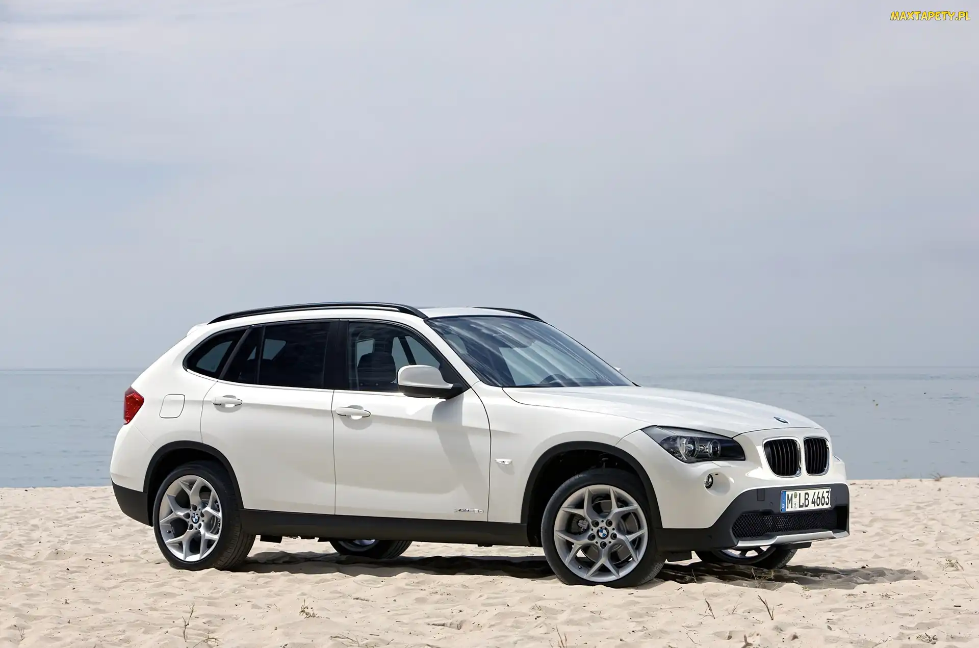 Białe, Dachowe, Relingi, BMW X1