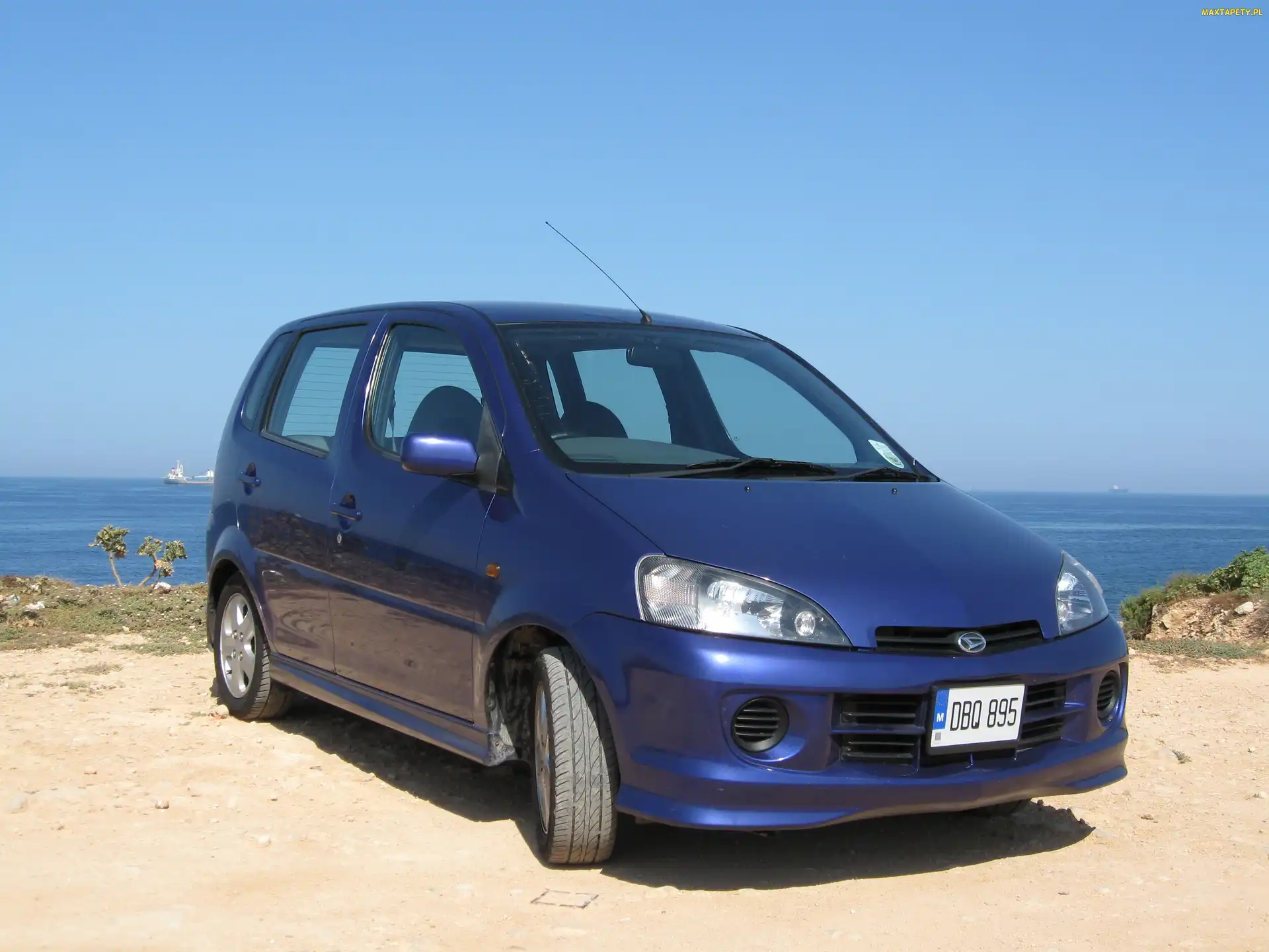 Daihatsu YRV, Zatoka, Niebieskie