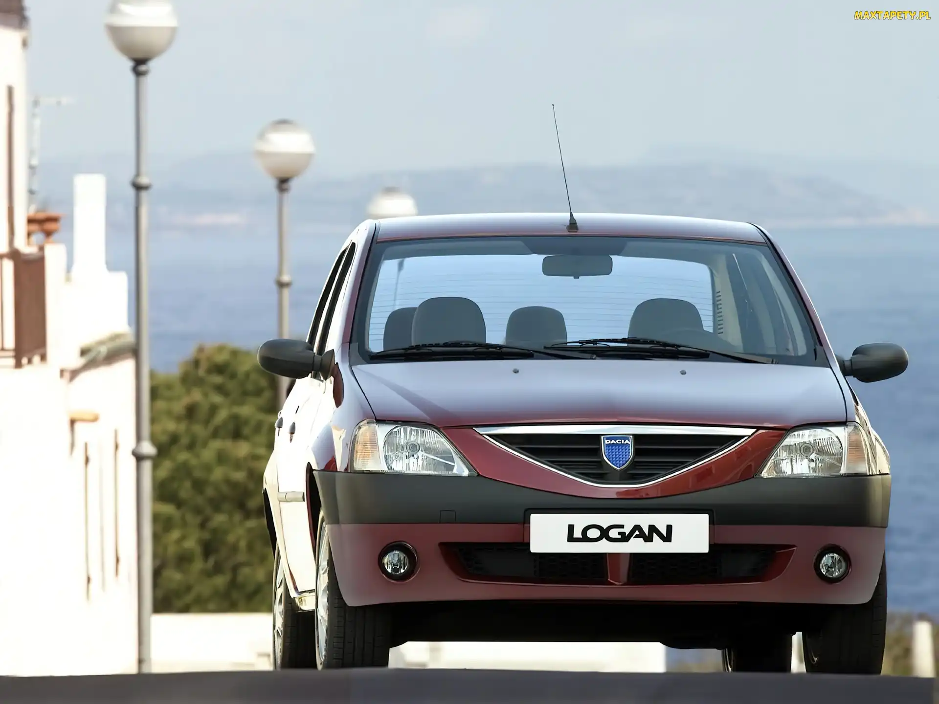 Bordowa, Ulica, Dacia Logan